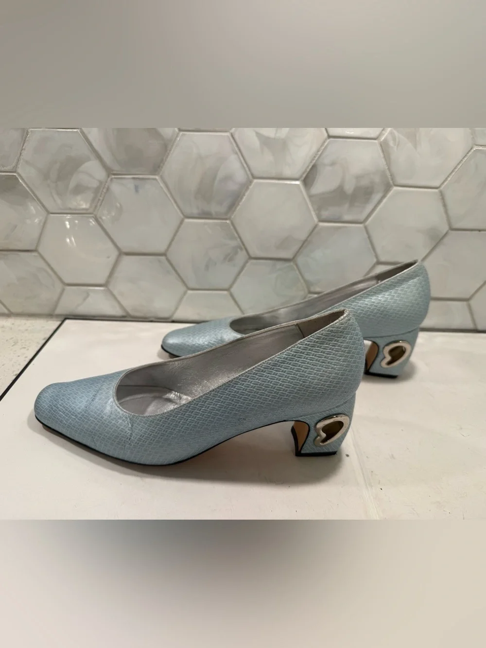 Timothy Hitsman VTG Textured Light Blue Pump Shoe Metal Heart Block Heel 5.5-6?